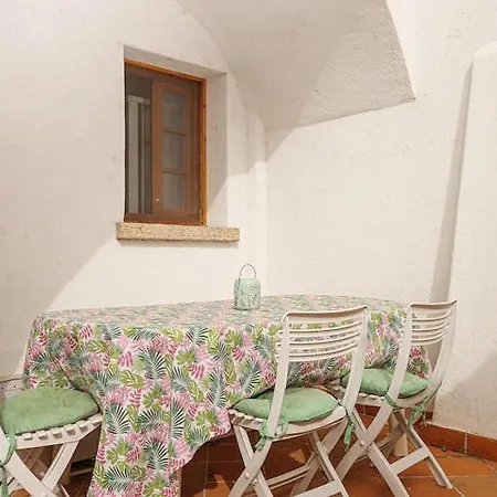 In A 800 Mt Dalla Apartamento *