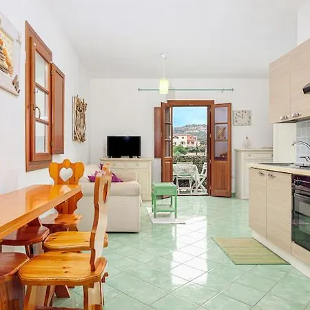 In A 800 Mt Dalla Appartement