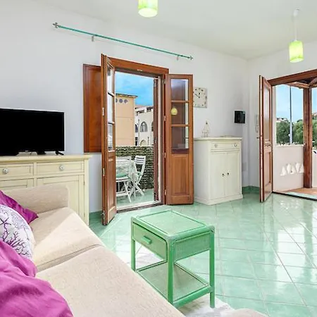 In A 800 Mt Dalla Apartamento
